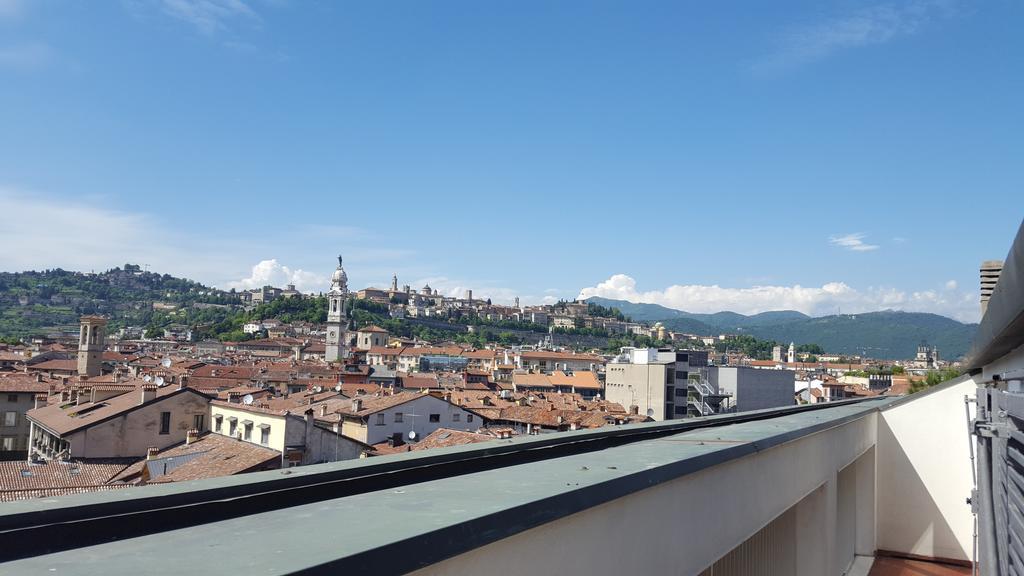 Villa Casa Michelangelo Bergamo Esterno foto