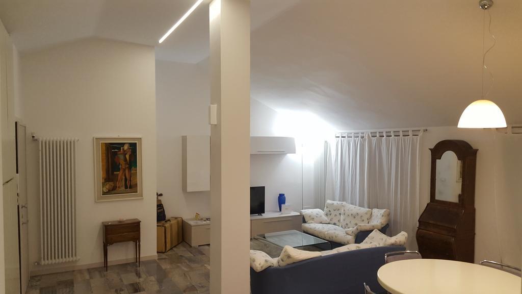 Villa Casa Michelangelo Bergamo Esterno foto
